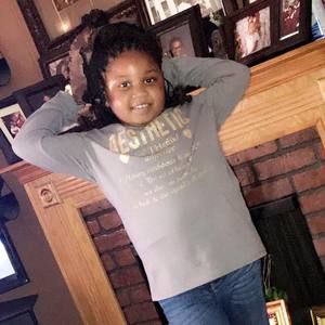 Meet your Posher, Cecily